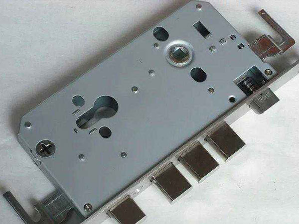 海东24小时上门开锁公司